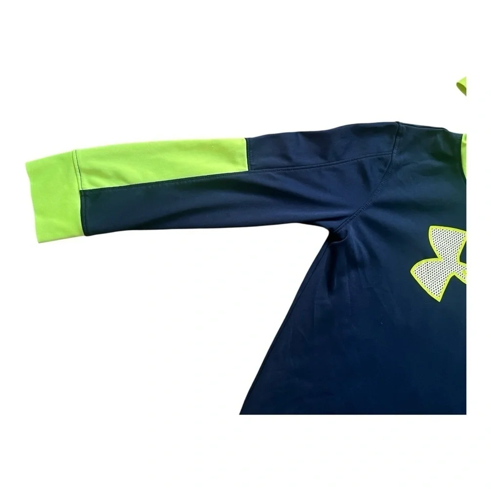Under Armour play Dark Blue and Neon Yellow Green Hoodie Boys 6 long sleeve logo